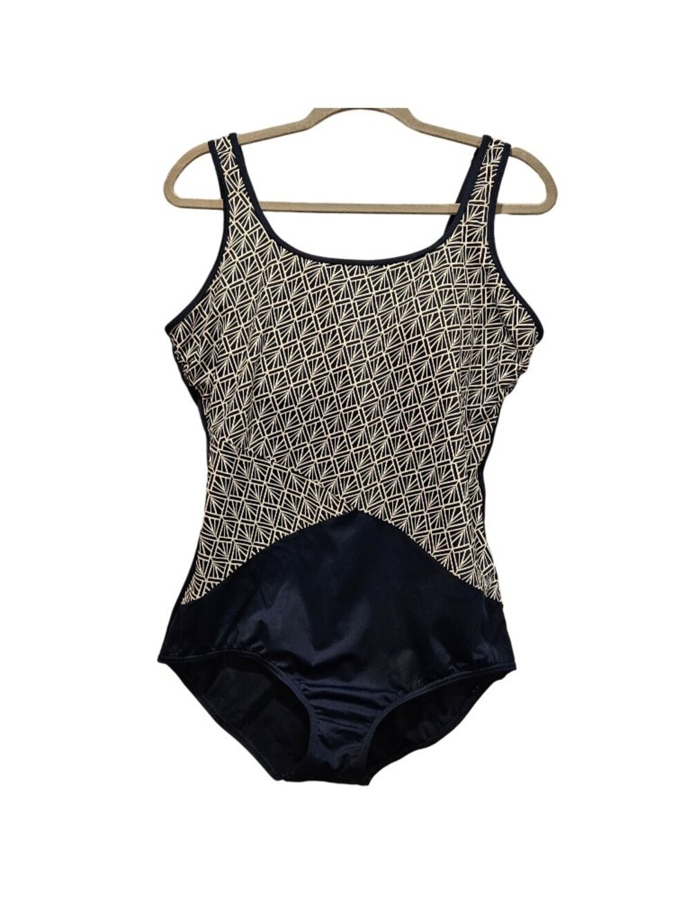 Land's End One Piece Womens 14DD Blue geometric compression tummy panel Cruise P
